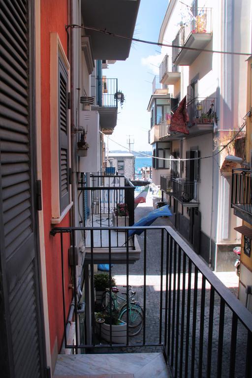 B&B Darsena Pozzuoli Zewnętrze zdjęcie
